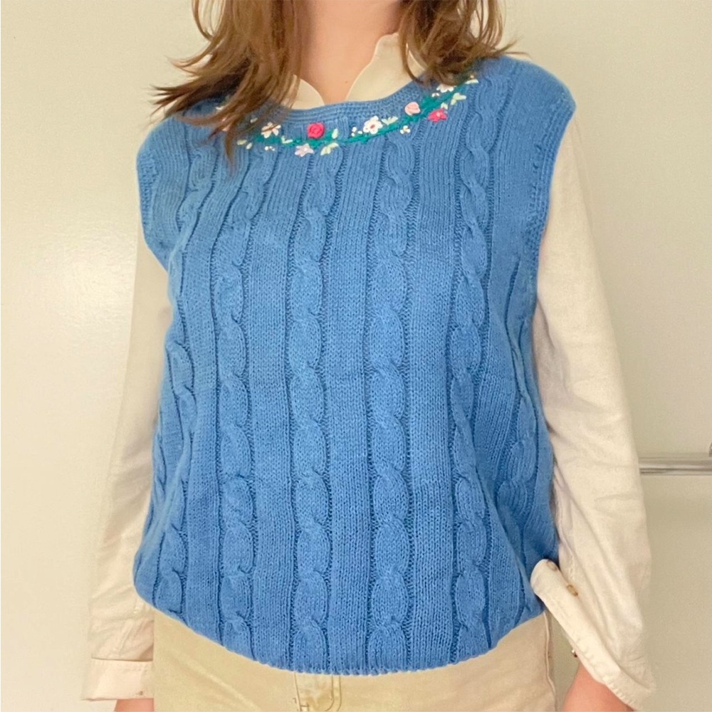 Vintage The Eagle’s Eye Cable Knit Sweater Vest